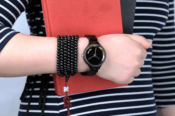 montre en bois femme