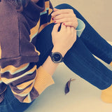 Montre en bois femme - noir et cadran noir